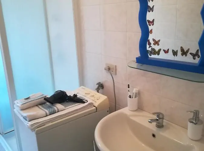 House Marebello Apartman *